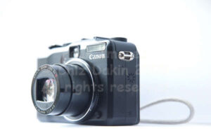 Canon G9 Camera with lens stuck in extended position