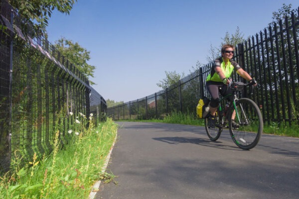 Cycling - Chesterfield Rail link cyclepath to Hipper Valley now open